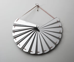 Leque espelho METRO, 2013