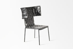 Poltrona Alta NOAR, 2016