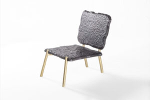 LASCAS_poltrona_frente_Carol_Gay_foto Marcos Cimardi Poltrona LASCAS, 2023